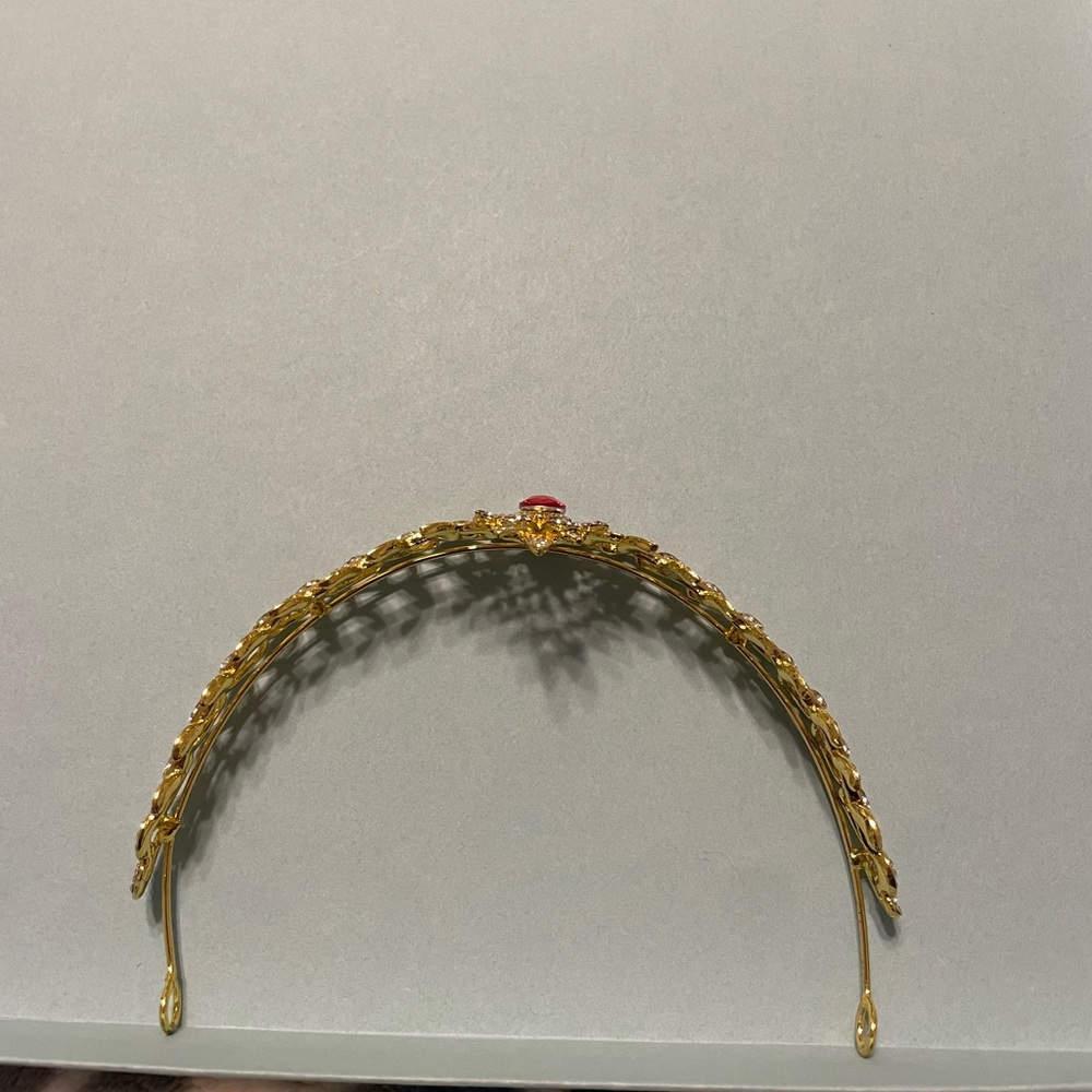 Tiara - Picture 3 of 3